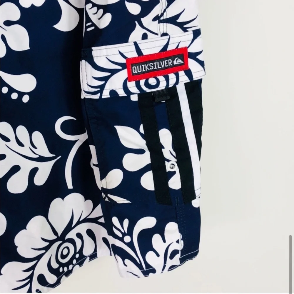 NEW Quicksilver Board shorts Swim Suit Trunks 486